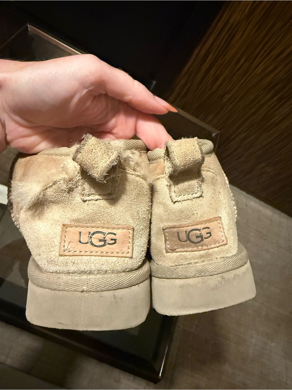 UGG Tan Suede Shearling-Lined Ankle Boots Women’s Size 8 Damaged